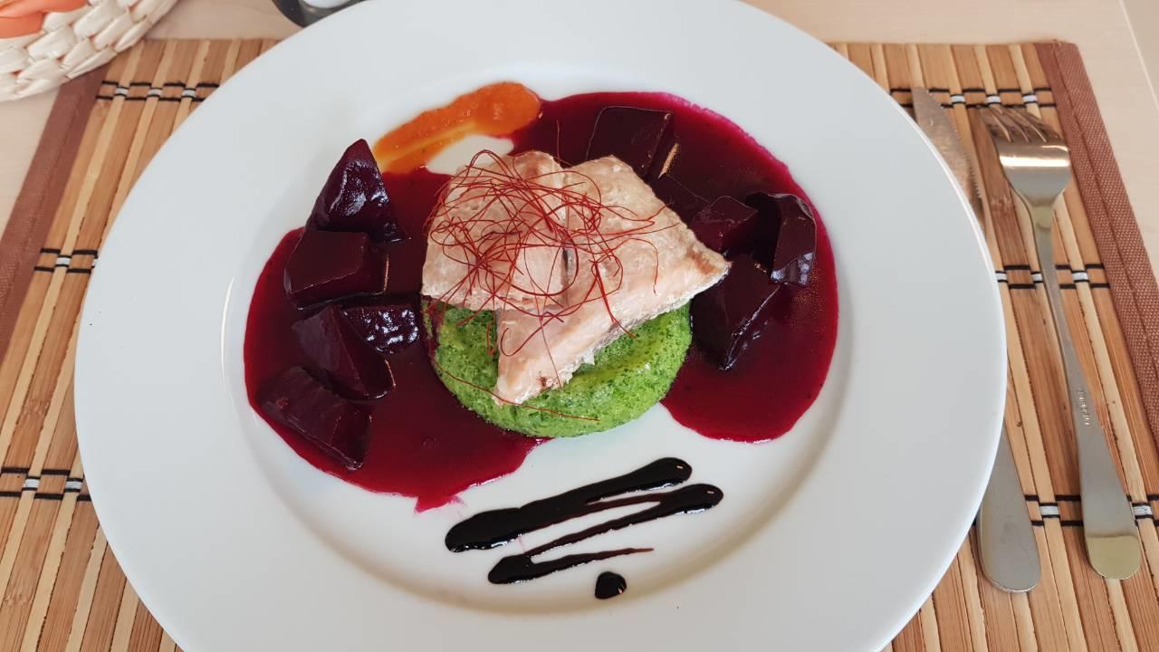 Hotel Preveza Spišská Nová Ves Dış mekan fotoğraf